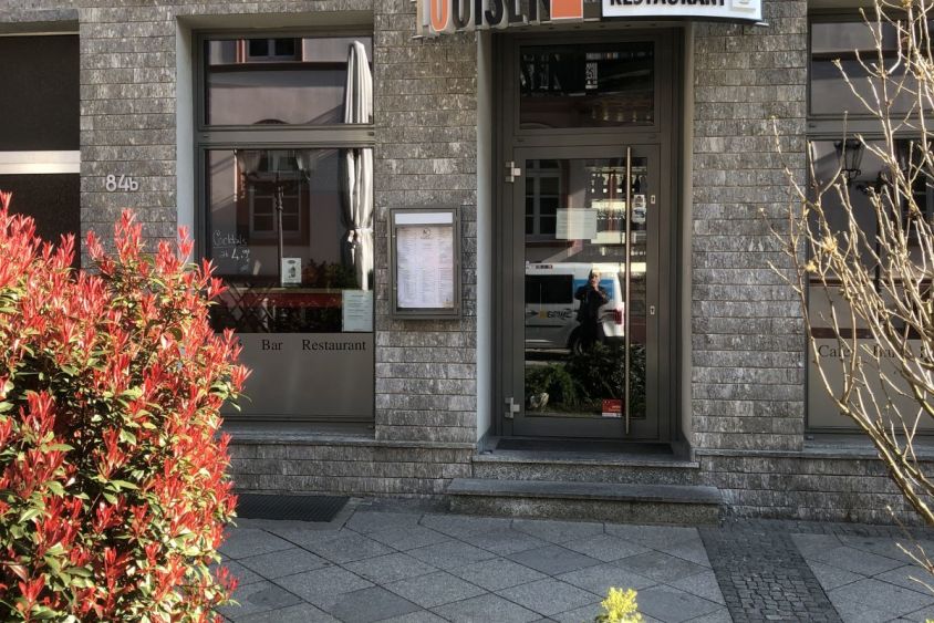 Louisen Cafe Restaurant Bar
