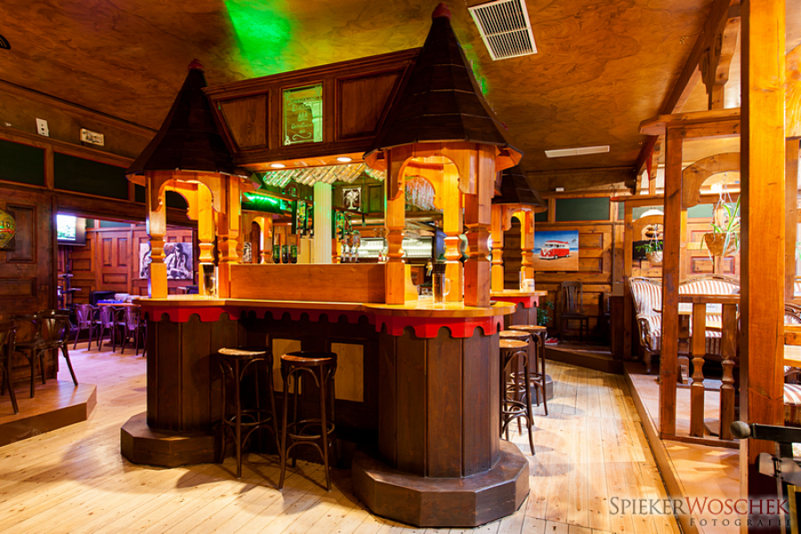 Backpackers INN