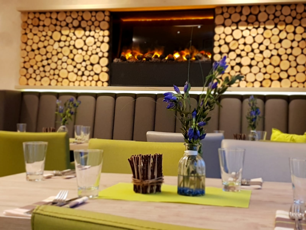 Hotel Restaurant Clemenswerther Hof title image