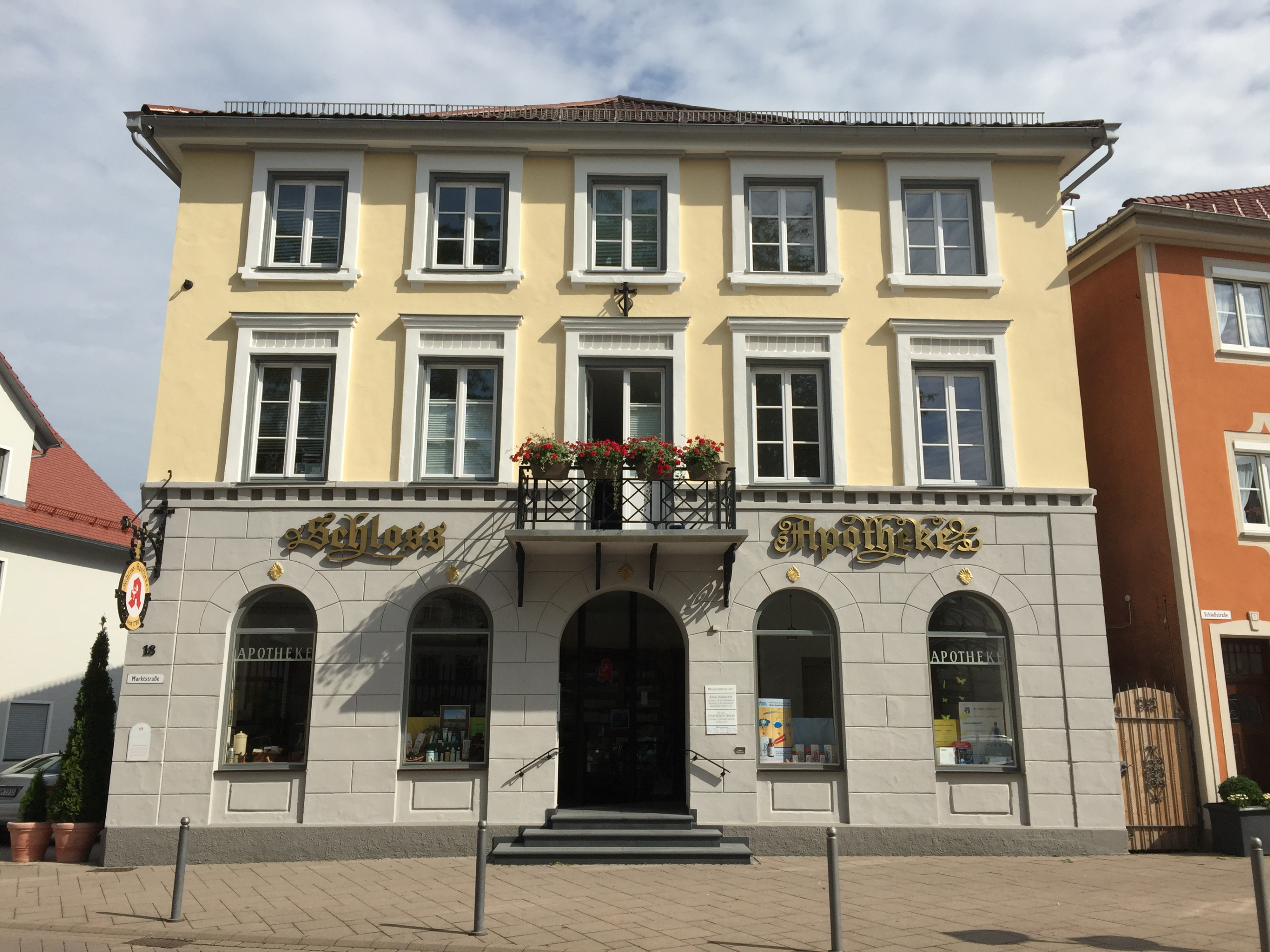 Schloss Apotheke