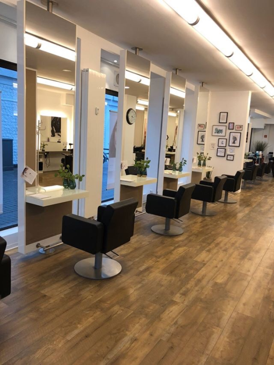 Jessica Scheler Hair Professionals title image