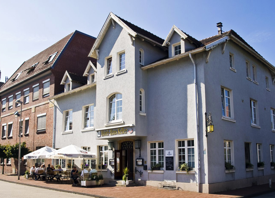 Hotel-Restaurant Haus Keller title image