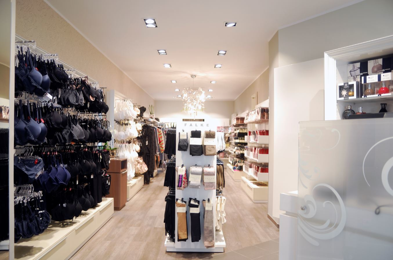 HENRIETTE Feine Wäsche guter Stil