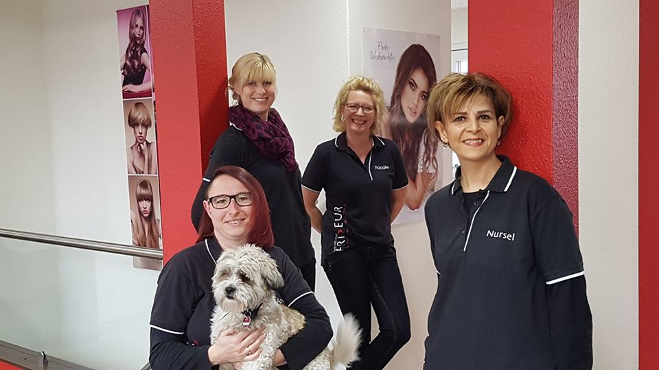 "Einfach nur Friseur" by Anita Reimer