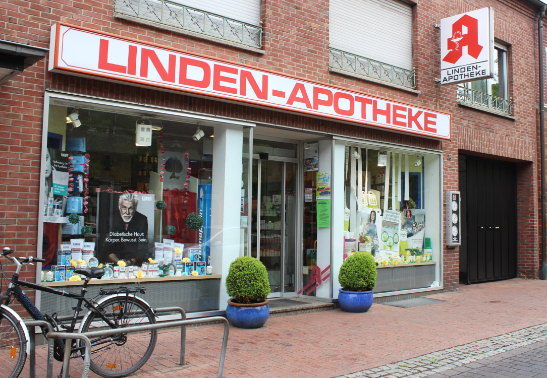 Linden-Apotheke title image