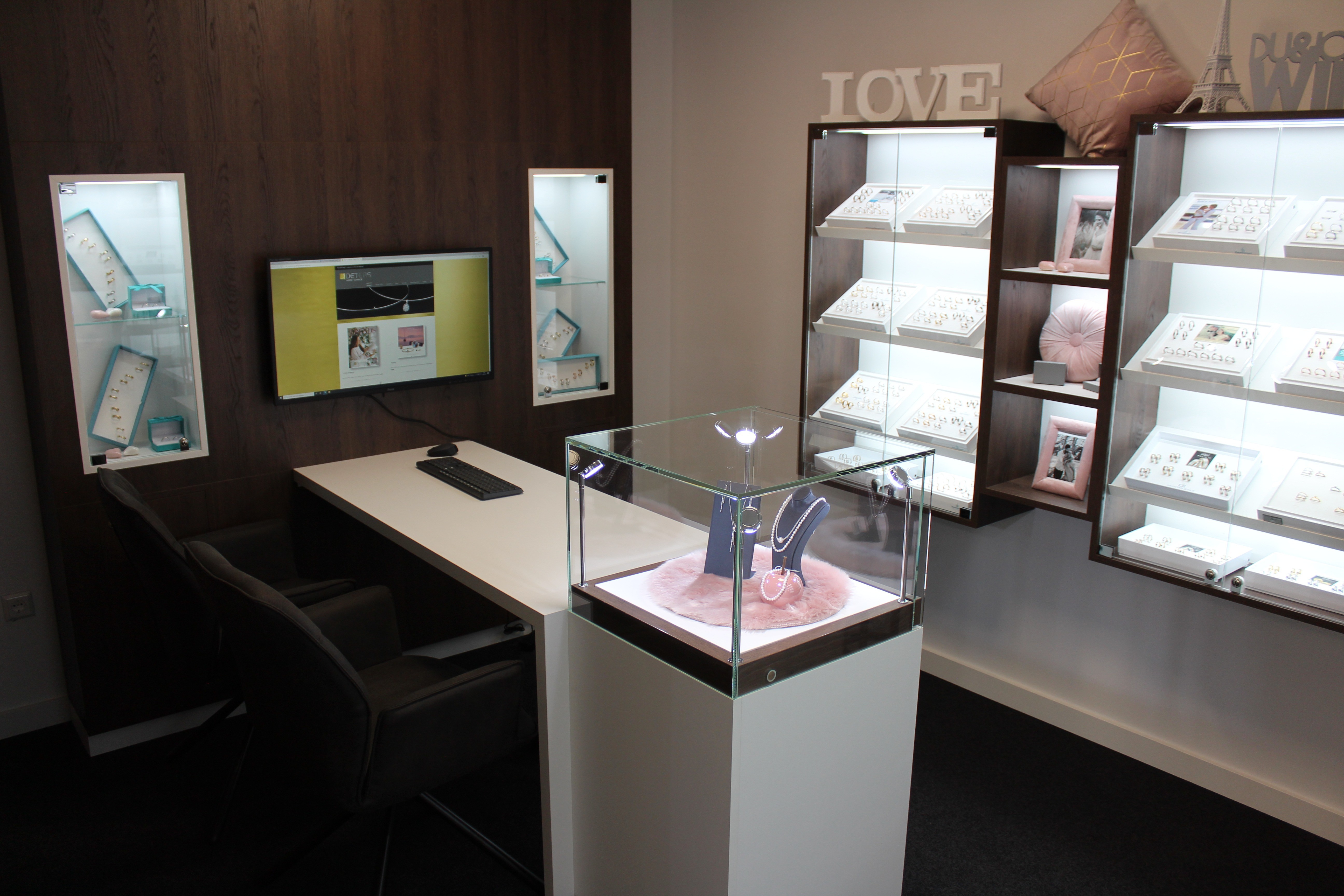 Uhren-Schmuck Deters