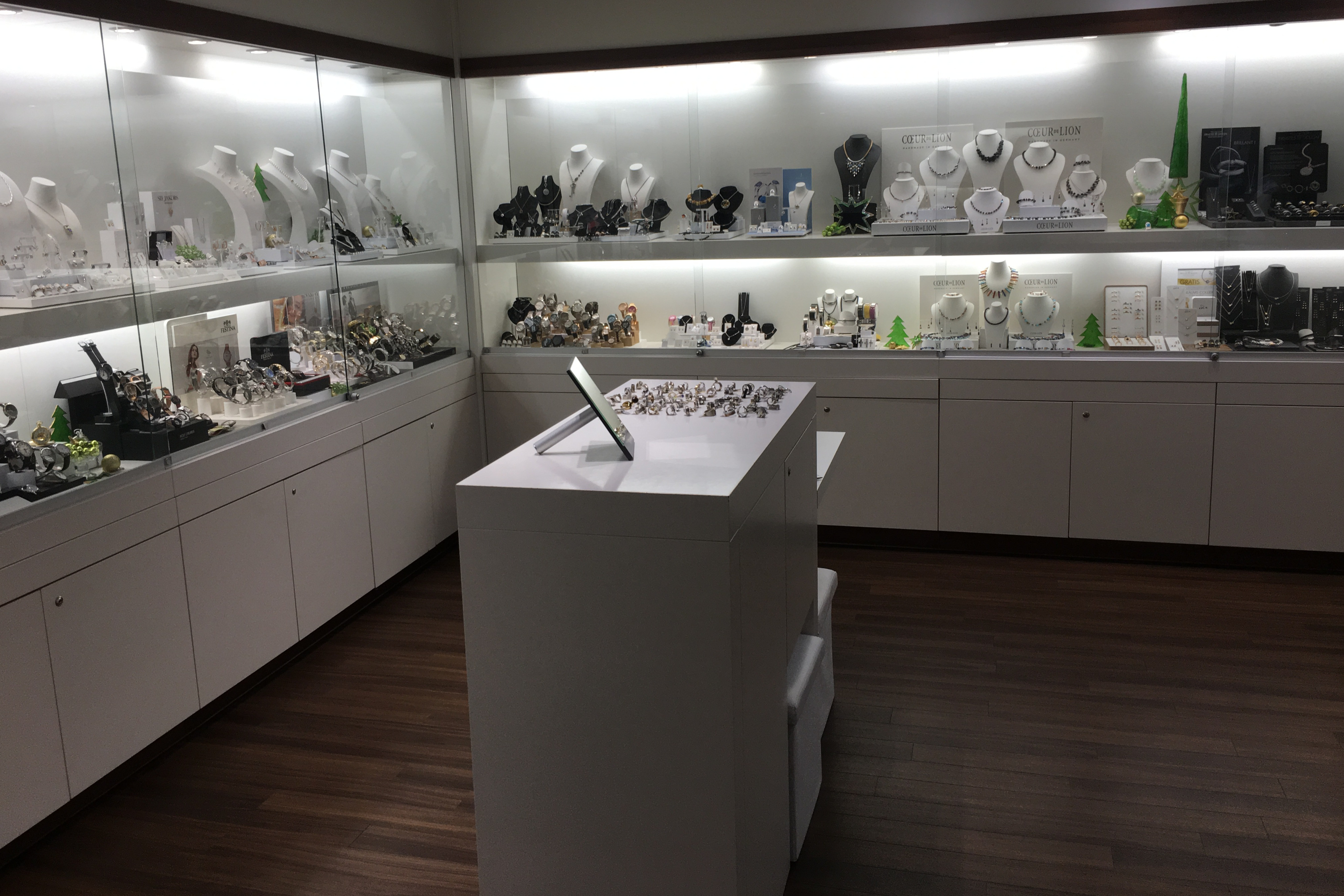 Schmuck-Uhren-OptikTröster