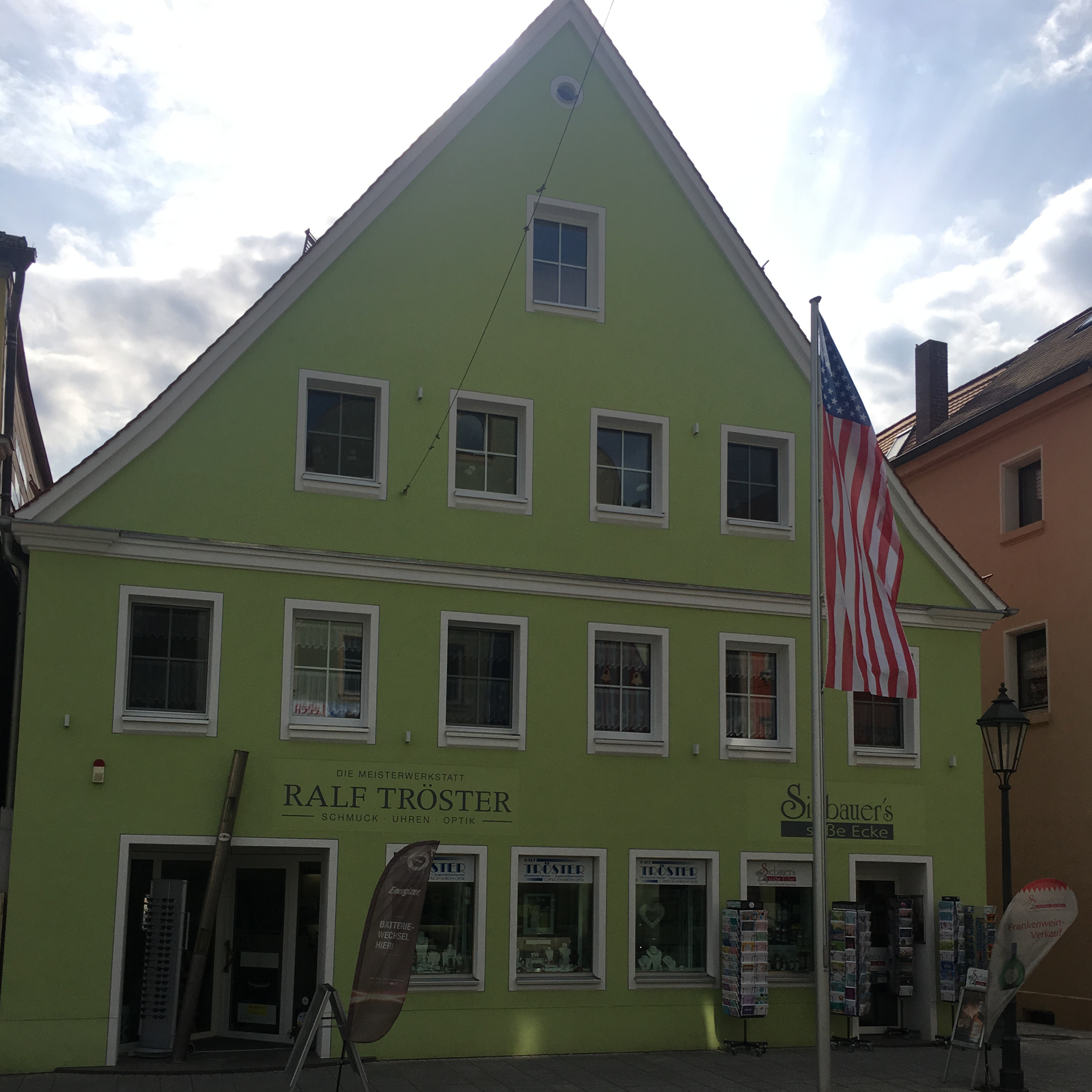 Schmuck-Uhren-OptikTröster