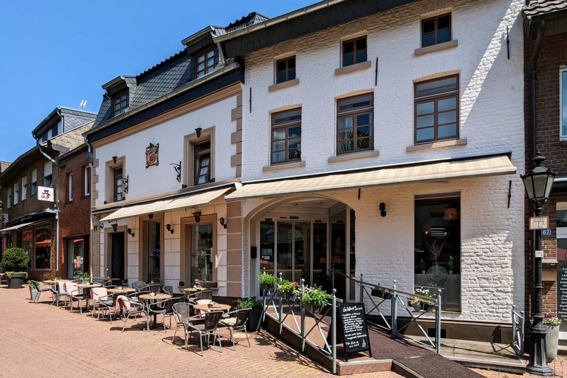 Ninis Café Brüggen title image