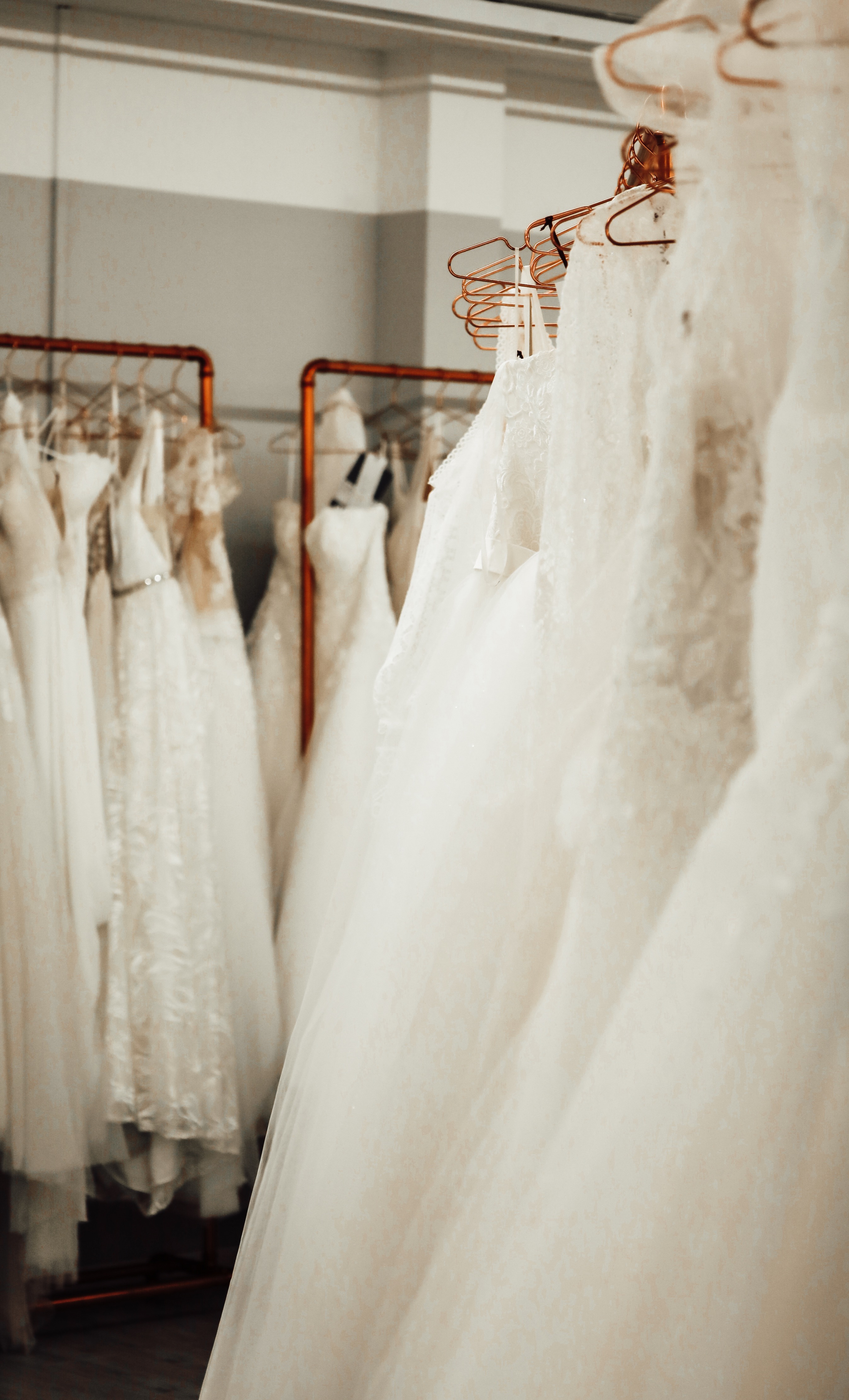 Hochzeitsliebe Brautmode