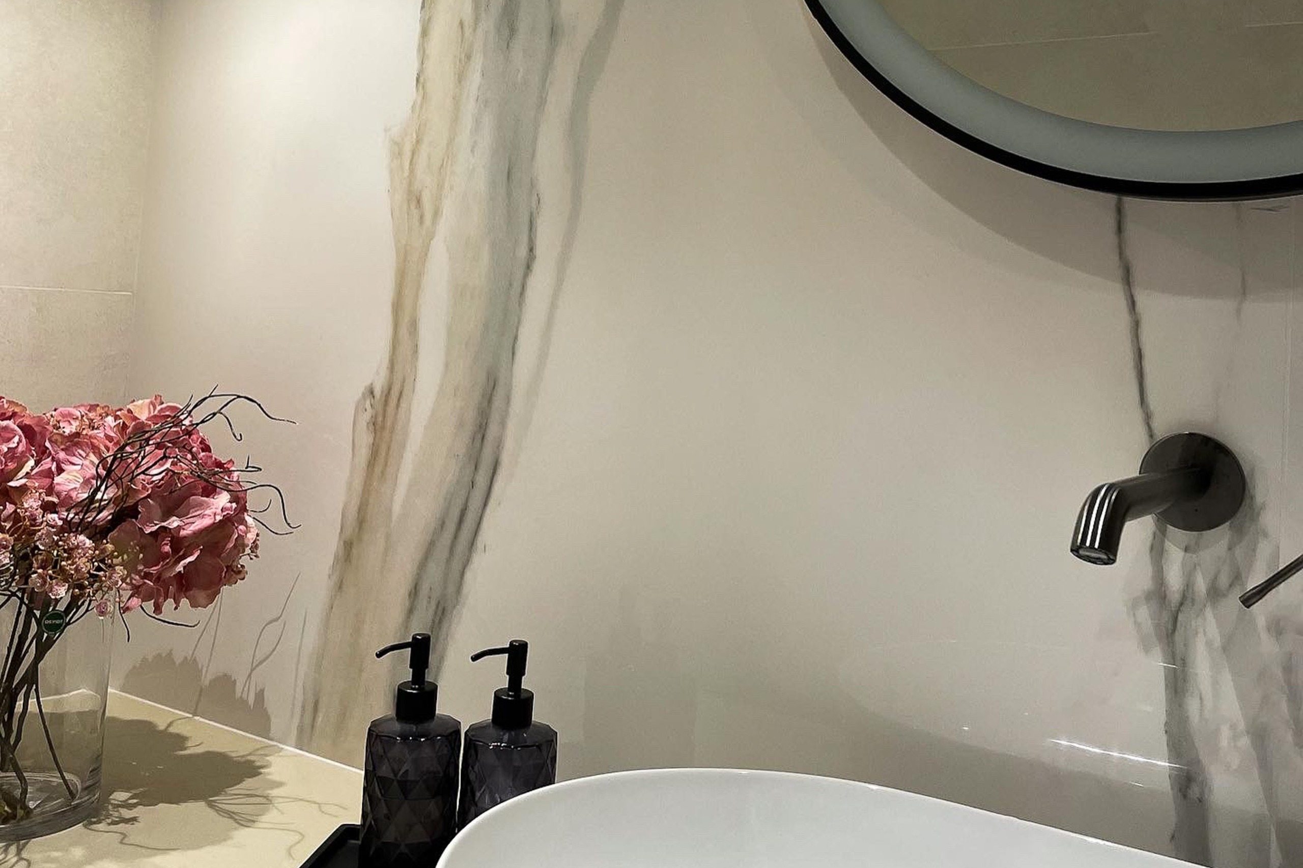 Biologique Recherche Beauty Lounge