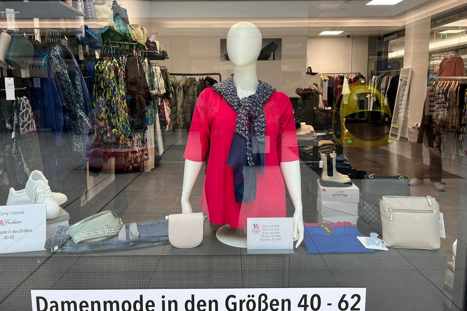 1A Fashion Boutique Curvy