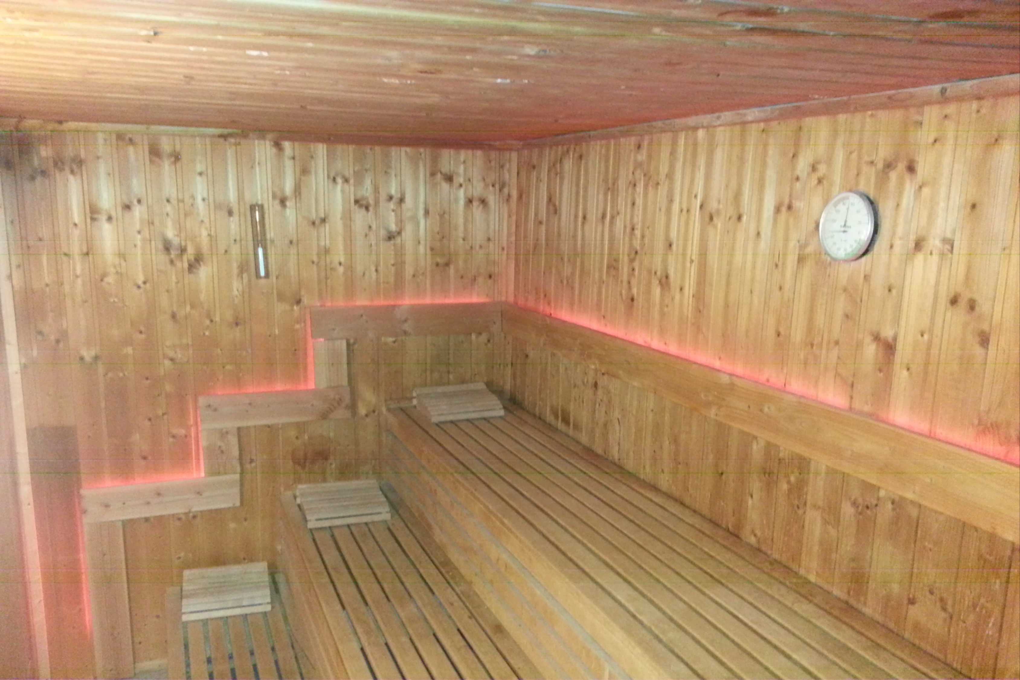 BKM Physical Center Fitness