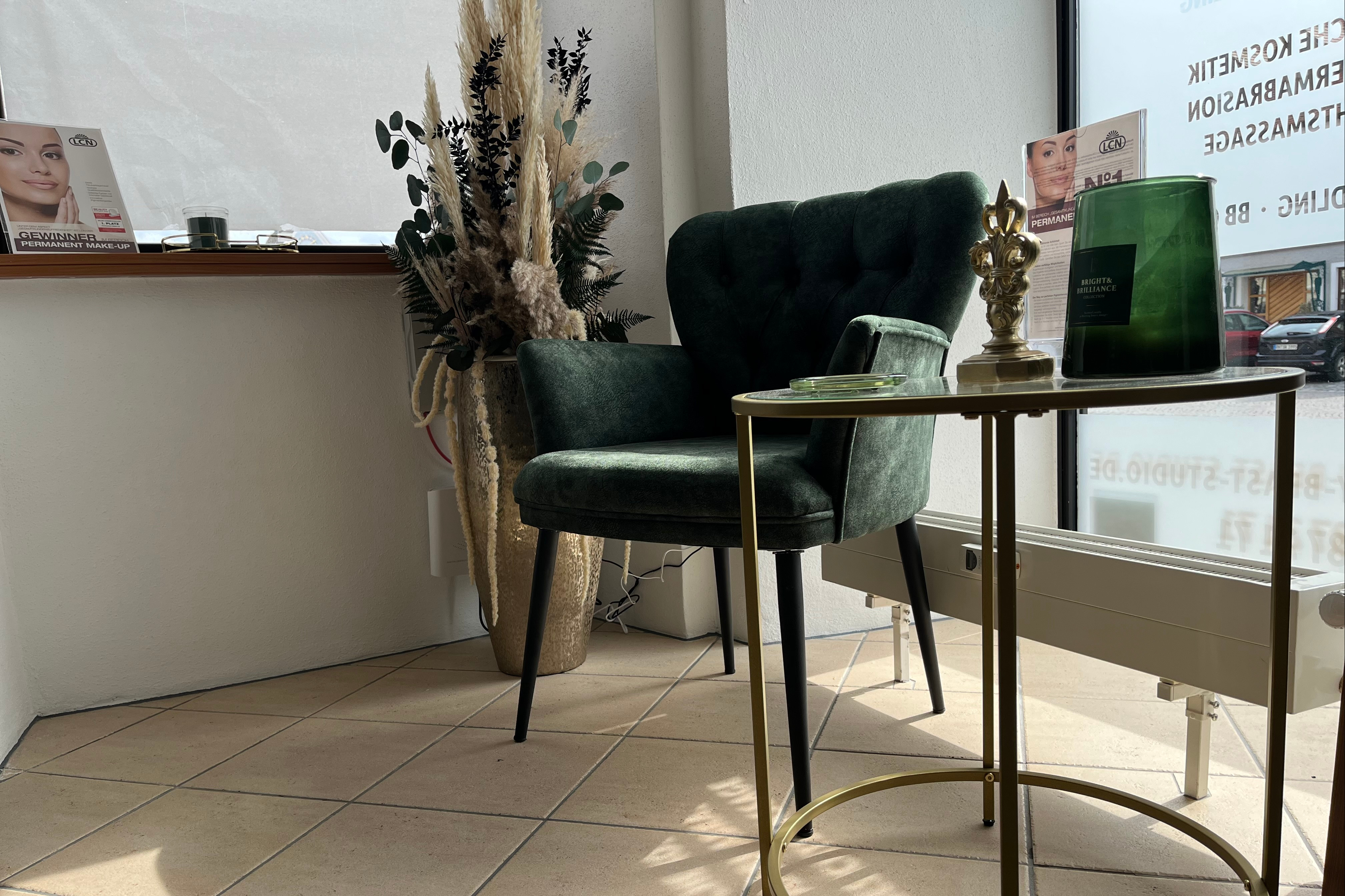 Beauty and Beast - Kosmetik und Tattoo Studio