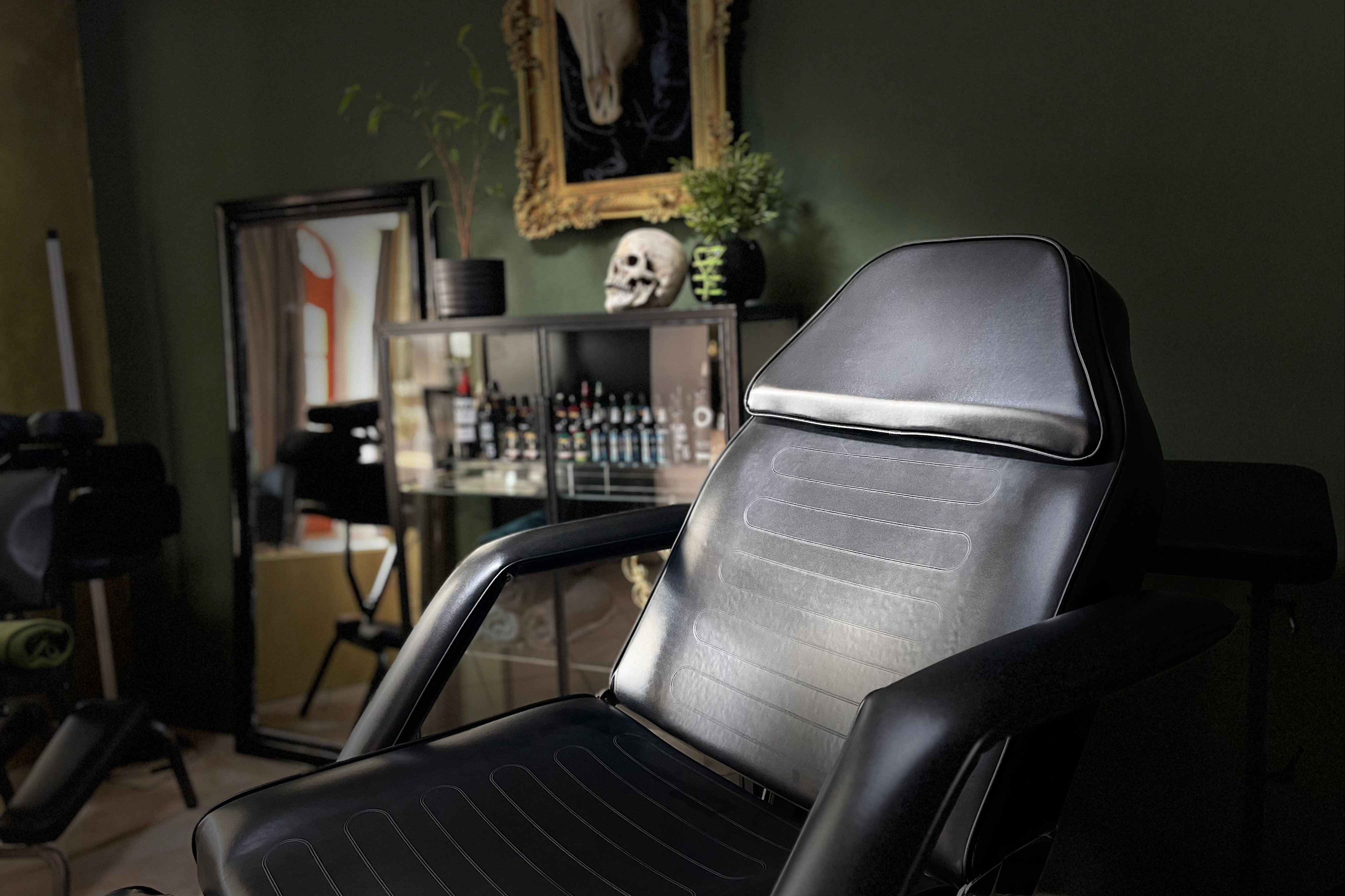 Beauty and Beast - Kosmetik und Tattoo Studio