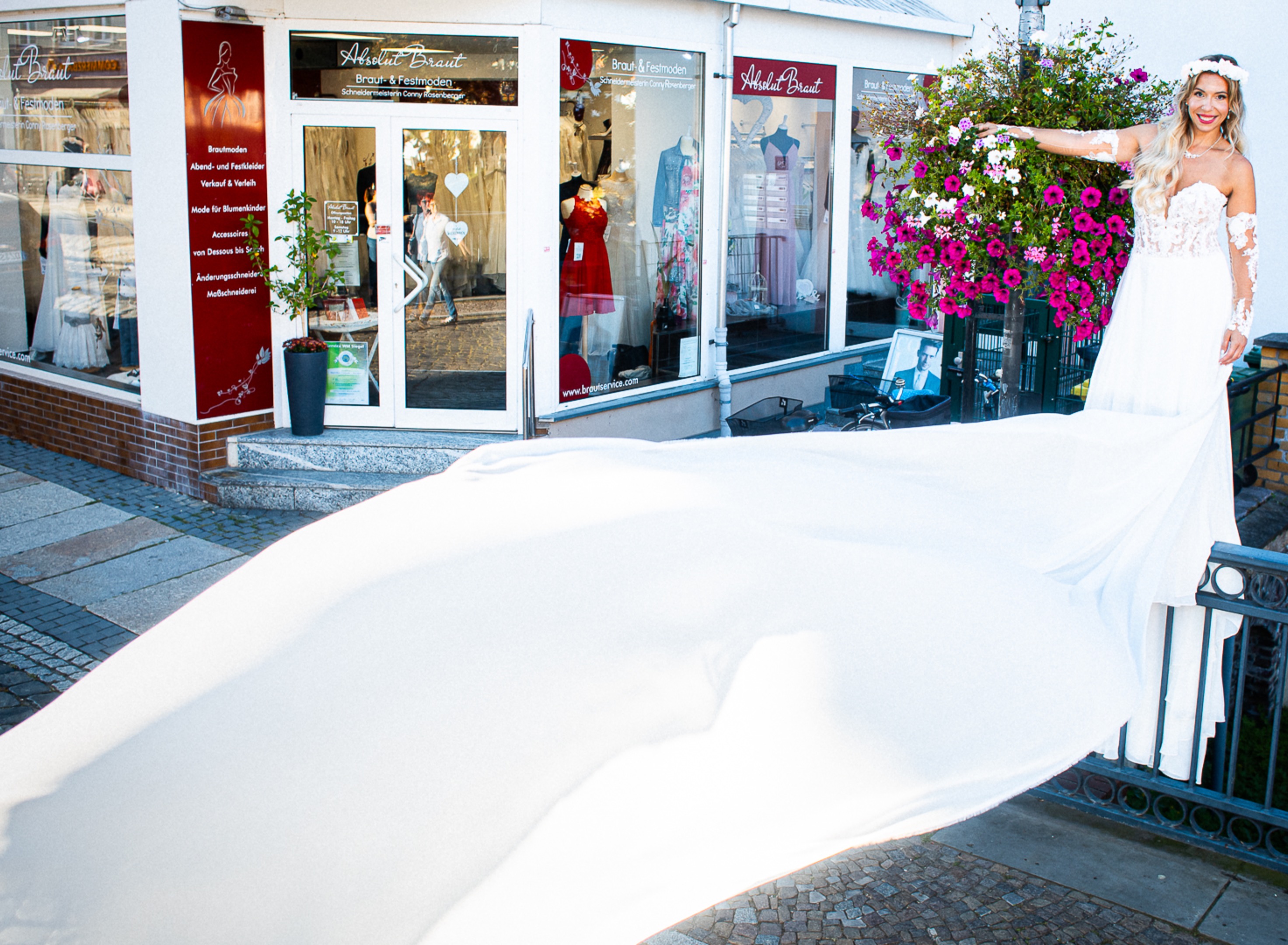 Absolut Braut - & Festmode