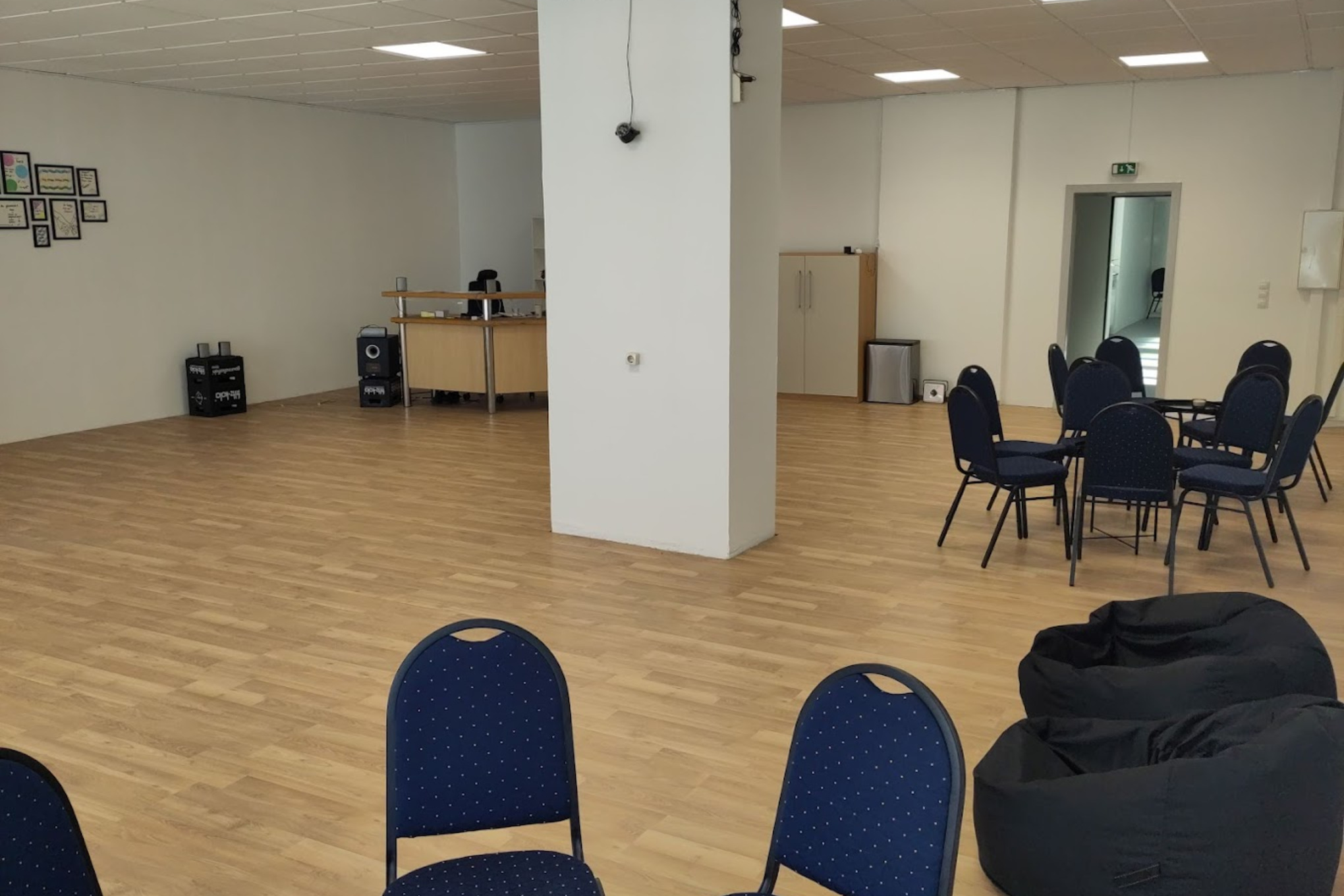 Tanzschule Hand zu Hand