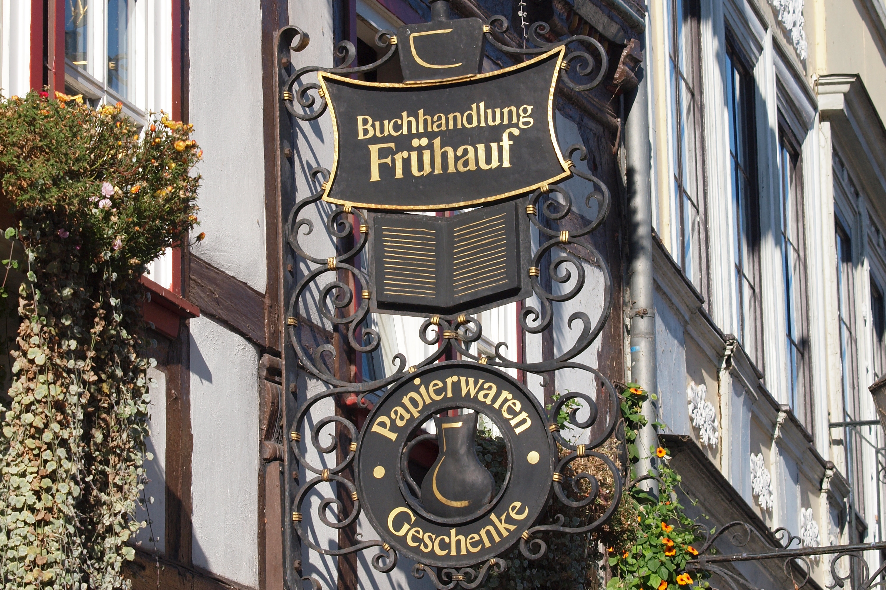 Buchhandlung Frühauf