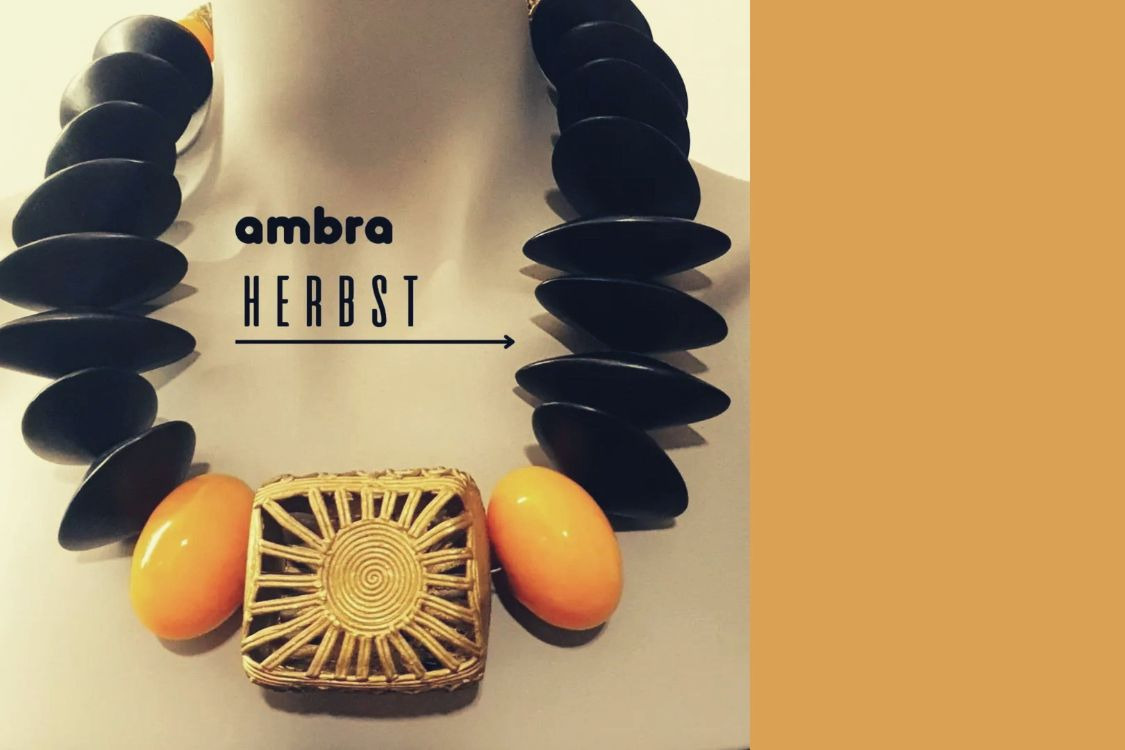 ambra Schmuck