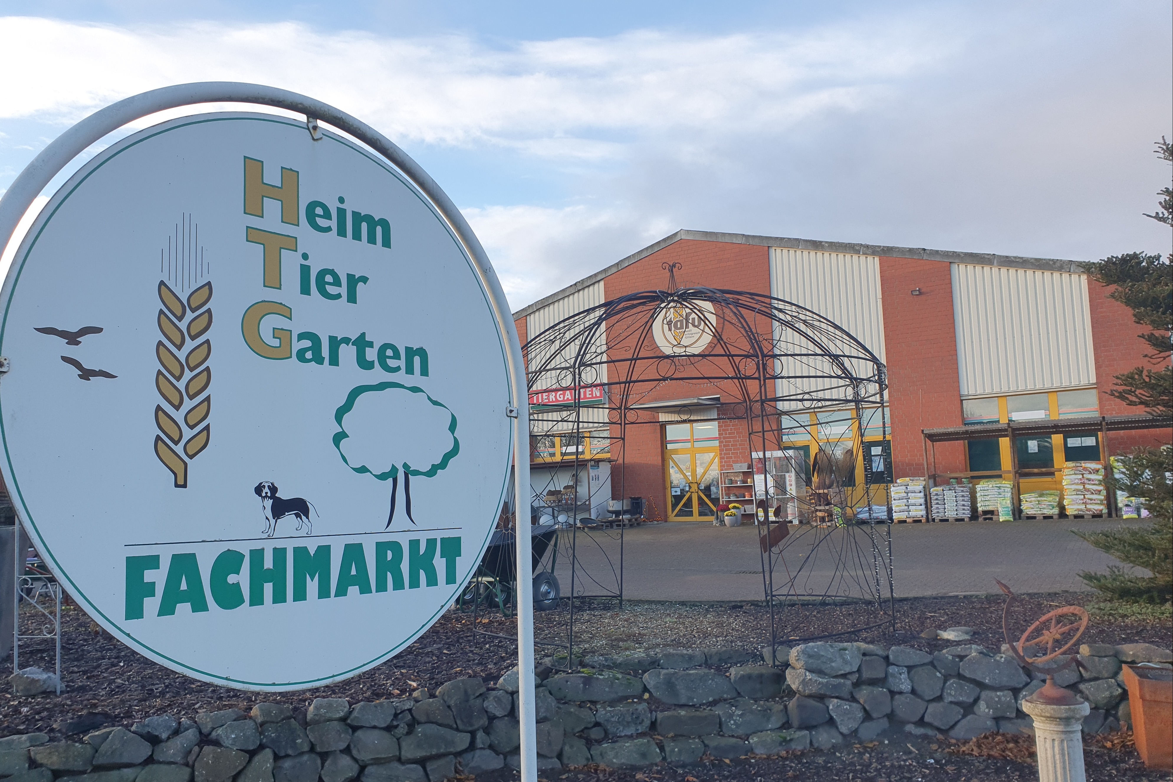 HTG Heim-Tier-Gartenfachmarkt