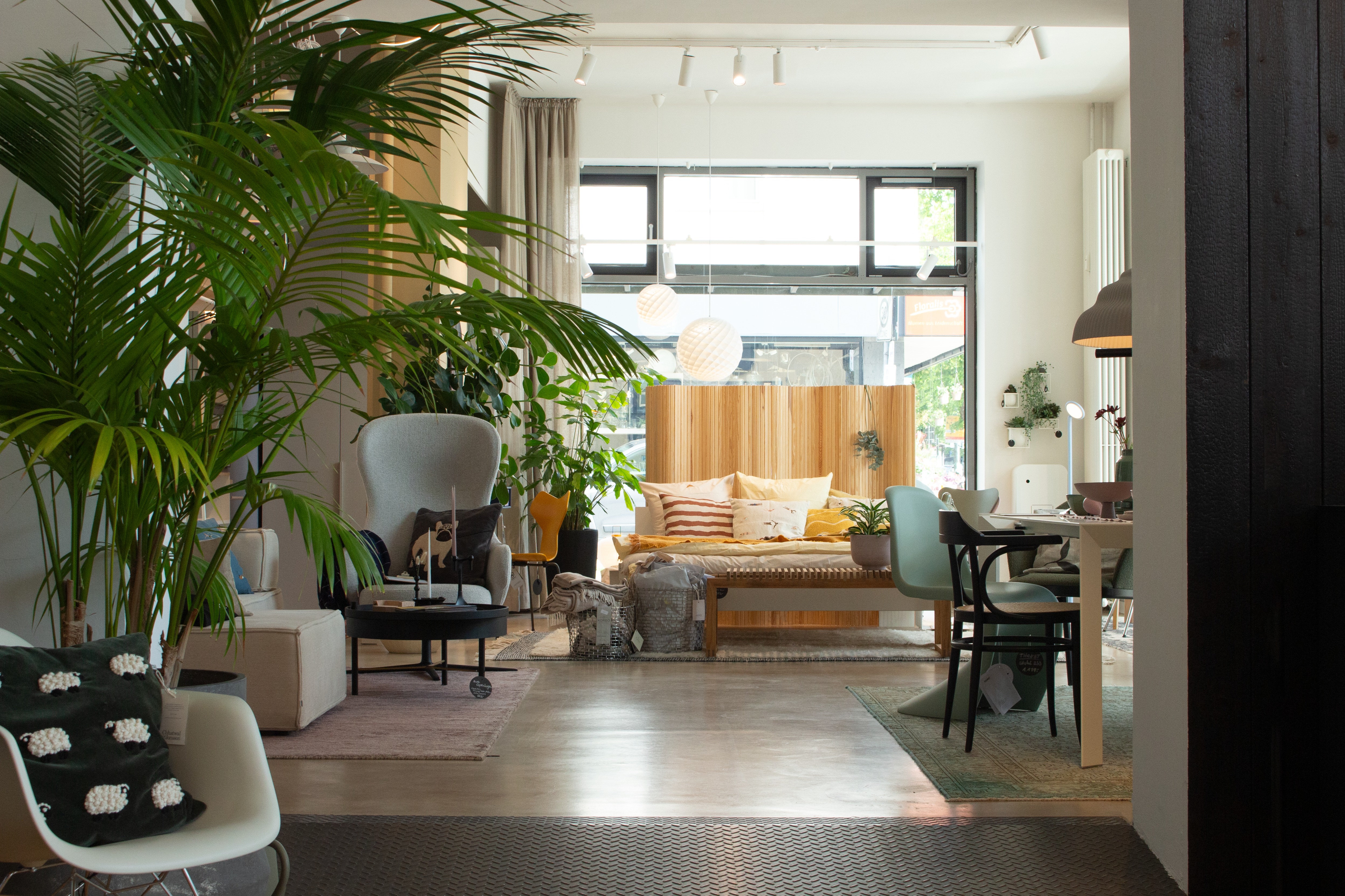 husens - Interior Design by Hugo Hamann