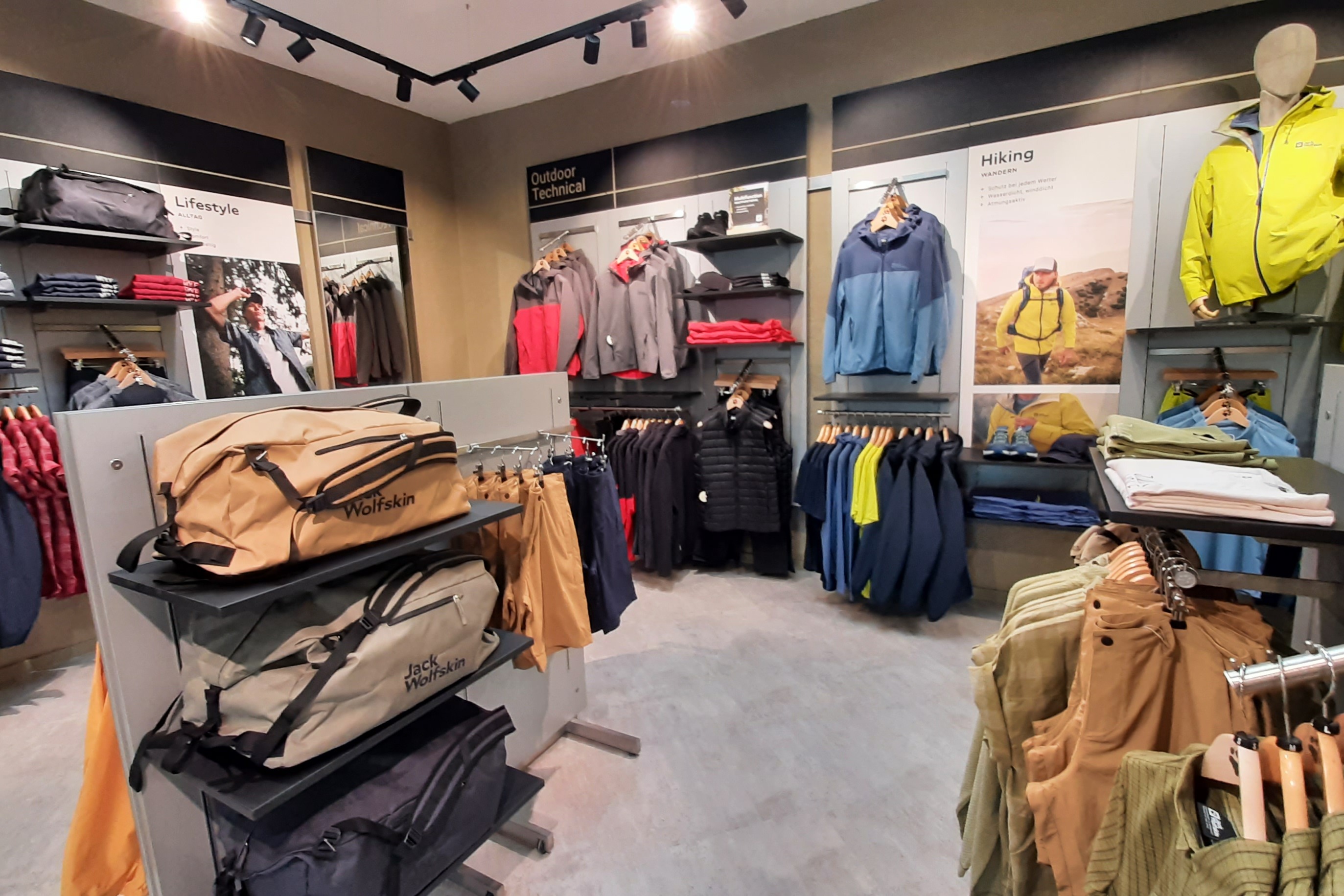 Jack Wolfskin Store